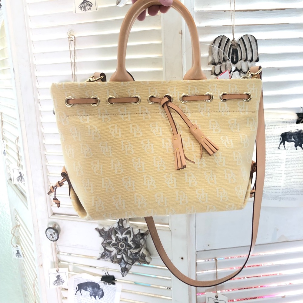 NWOT Dooney & Bourke Small Tulip Tassel Tote